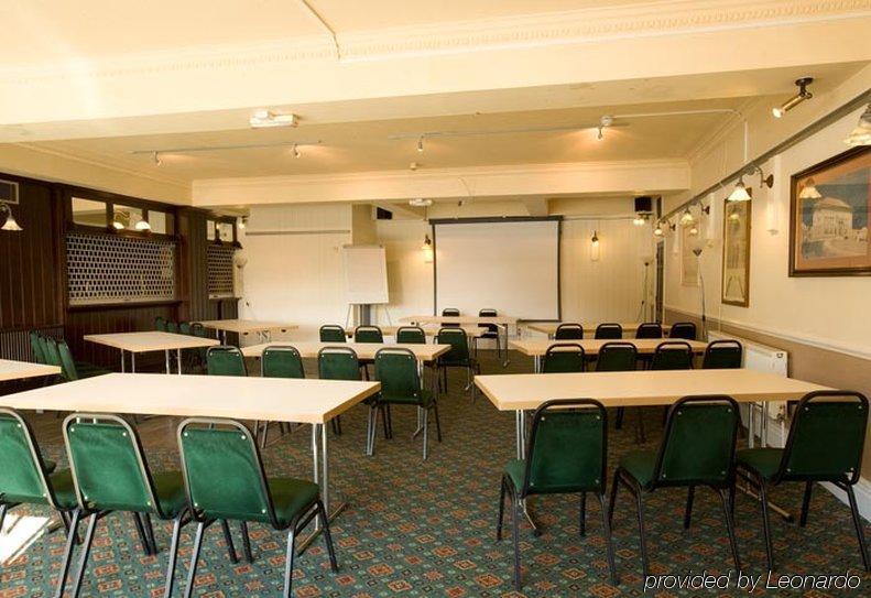 Raven Hotel By Greene King Inns Hook  Einrichtungen foto