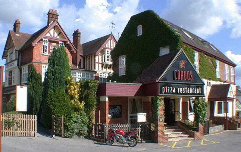 Raven Hotel By Greene King Inns Hook  Exterior foto